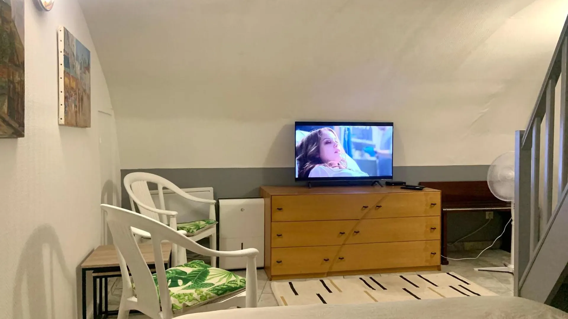 Cozy Little Duplex Near Montmartre Apartment Paris