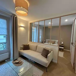 Cocooning & Cosy In Center 17 Paris