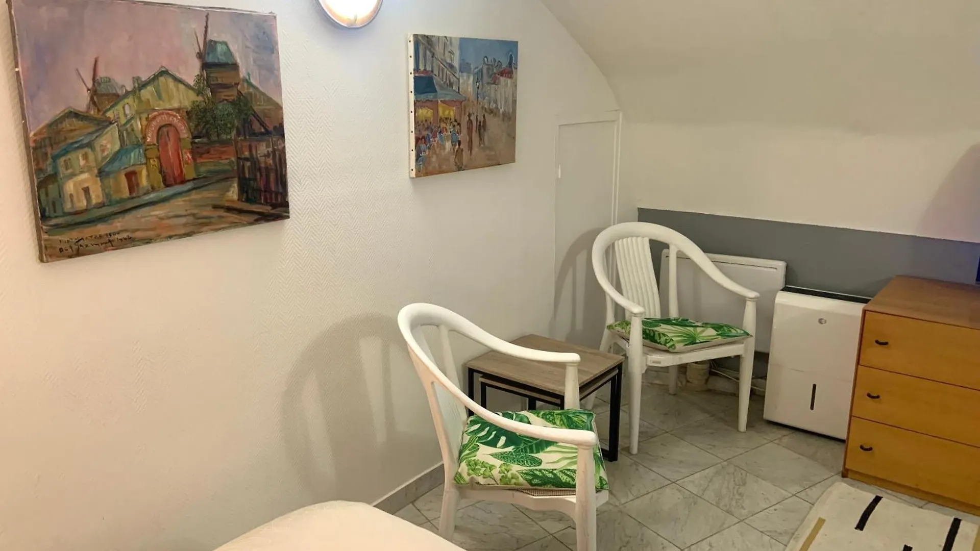 Cozy Little Duplex Near Montmartre Apartment Paris